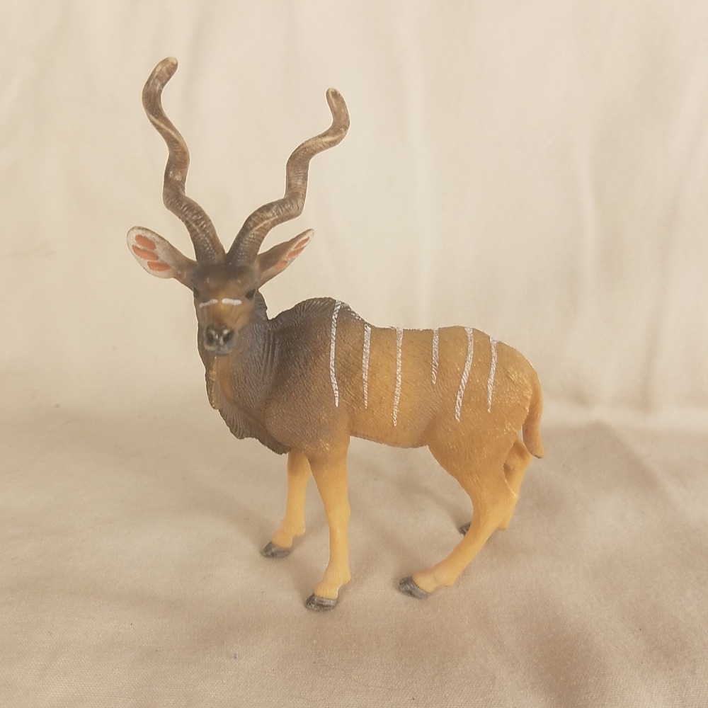 Schleich Greater Kudu Male Antelope Wild Life Animal Figurine 14643 Brown 2010